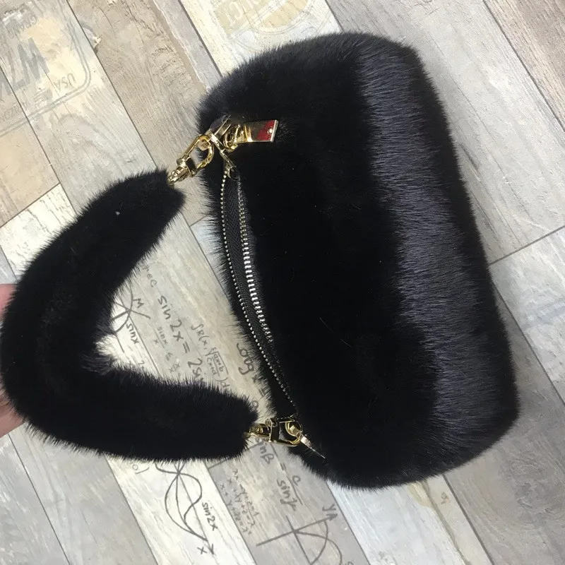2021 New Imported Female Mink Fur New Handbag Pillow Bag Zongzi Bag Fashion Korean Version Of Fur Messenger Bag