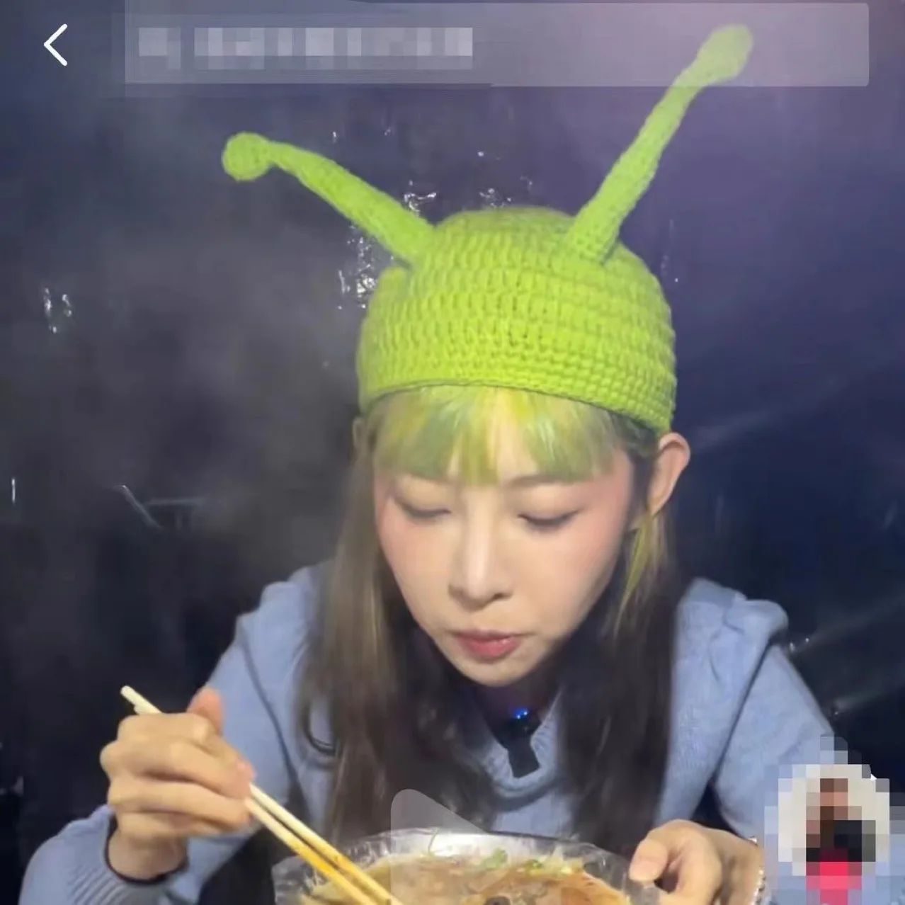 Зеленая Балаклава с ушками шапка изображением монстра Шрека вязаная женская