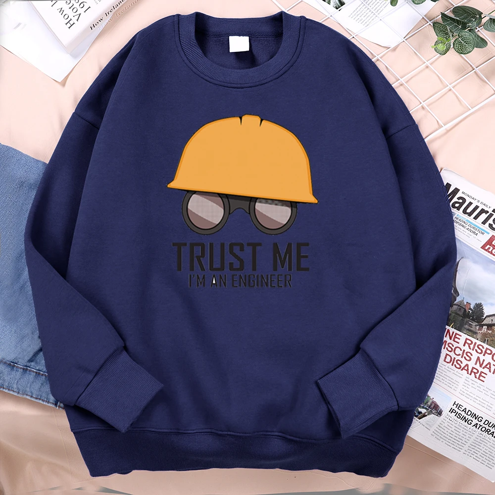 Поверь мне я инженер мужской sweatwsweatshirt Забавный шлем на каждый день одежда с