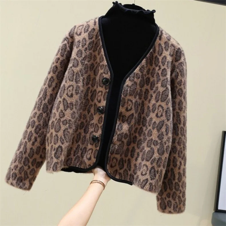 

Норковое бархатное осенне-зимнее новое шерстяное пальто в сеточку с красной кошкой, короткий вязаный кардиган, корейская мода, тонкое пальт...