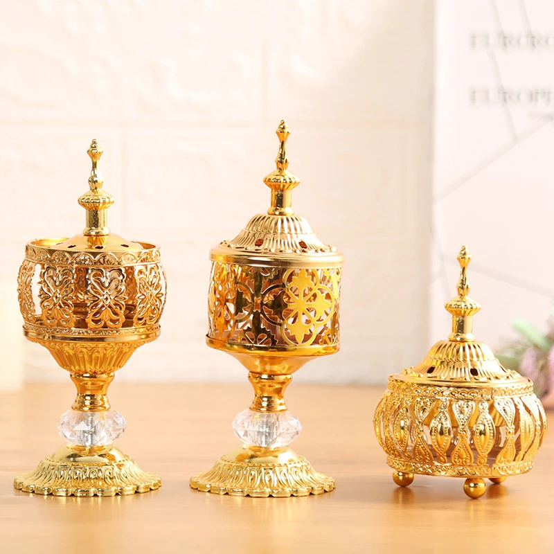 

Delicate Middle East European Style Incense Burner For Home Decoration Home Decorative Ornament Fashion Sandalwood Stove 3 Style