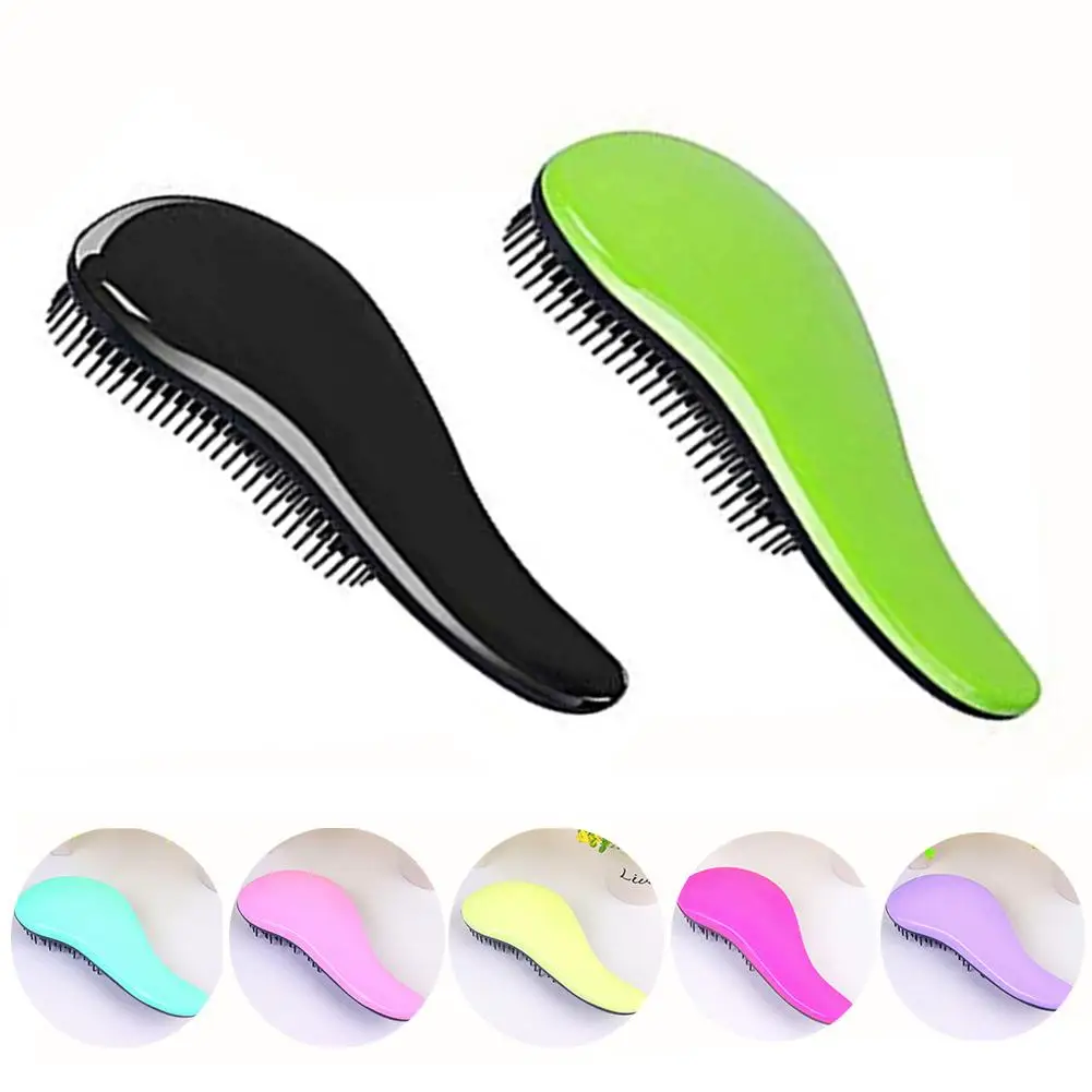 Щетка для распрямления волос скользить через гребень Запутанная история сухой