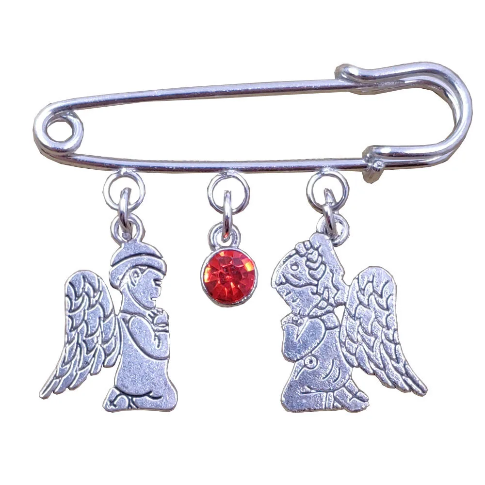 Cute Old-fashioned Retro Silver Plated Brooch Angel Lovers Child Boy And Girl Romantic Women Mother Female Gift BQ020-039