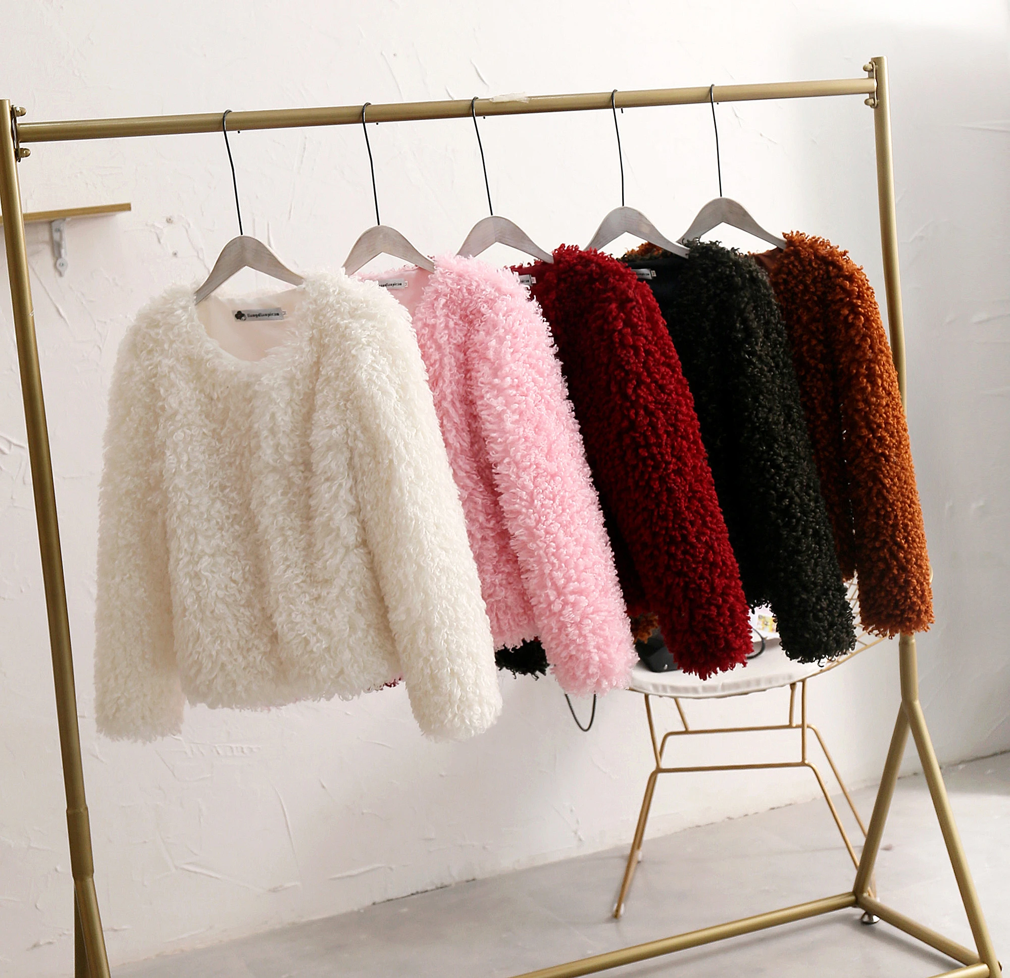 2019 однотонные зимние искусственные меховые пальто из овечьей шерсти женские