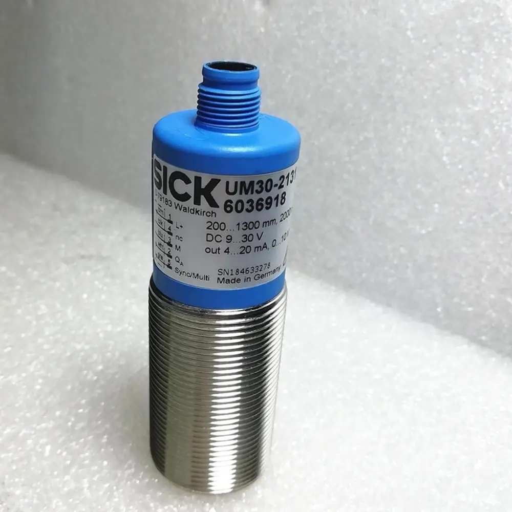 Ультразвуковые датчики 6036919 UM30-214113 6036918 UM30-213113 6037667 UM30-214112 |