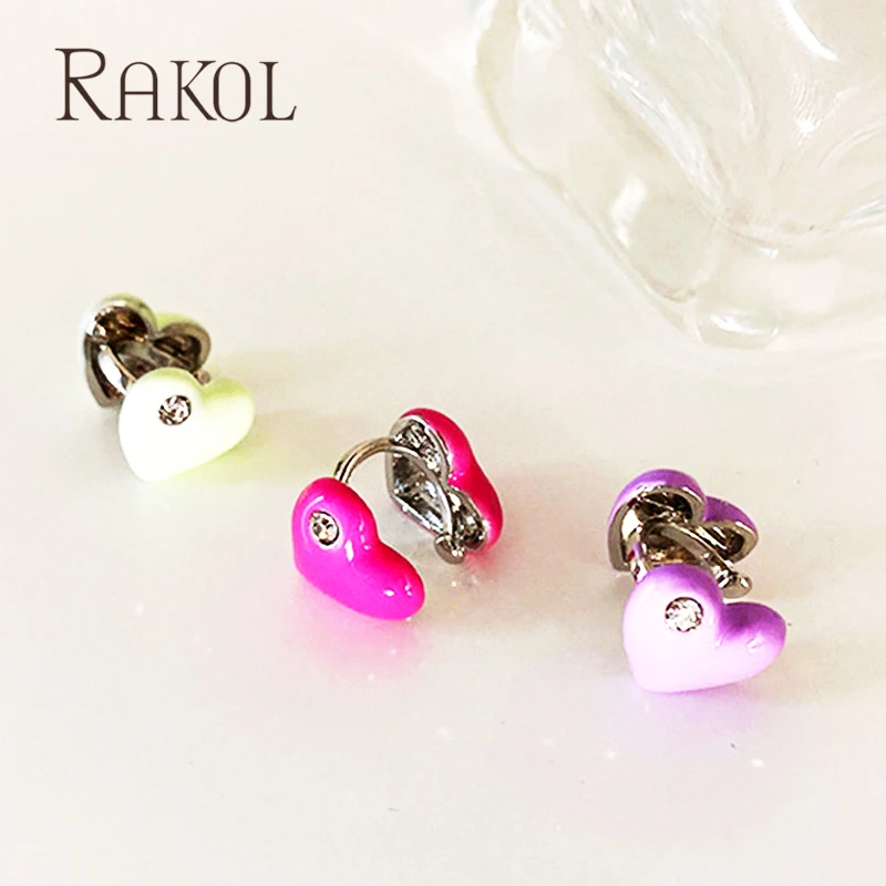 

RAKOL 2021 Fashion Retro Geometric Metal Clip-On Earrings Non-Pierced Fake Cartilage Women's Jewelry RRE52