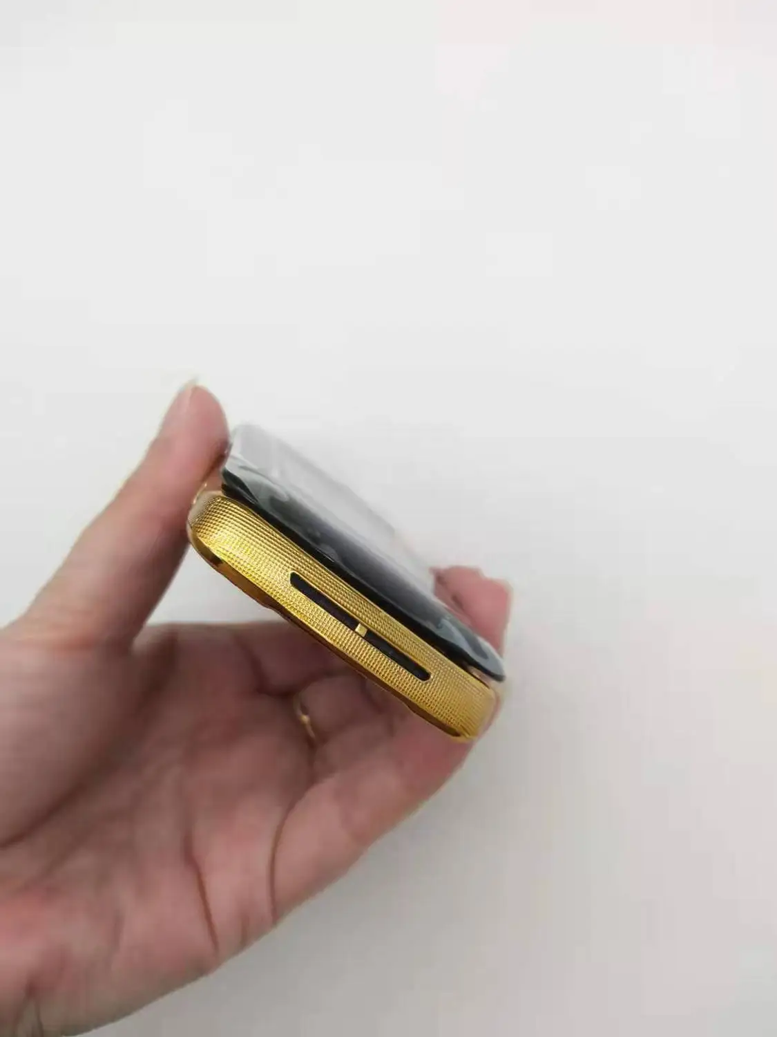 Motorola V8 отремонтированы оригинальный разблокирована мобильный телефон 2MP сотовый