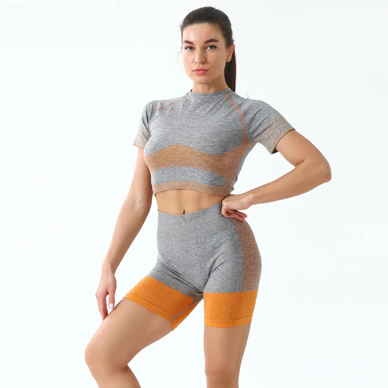 

Women Seamless Sexy Fitness Leggings Gym Sports Run Roupas Femininas Clothing Striped Yoga Suit Workout Breathable Short Sleeve