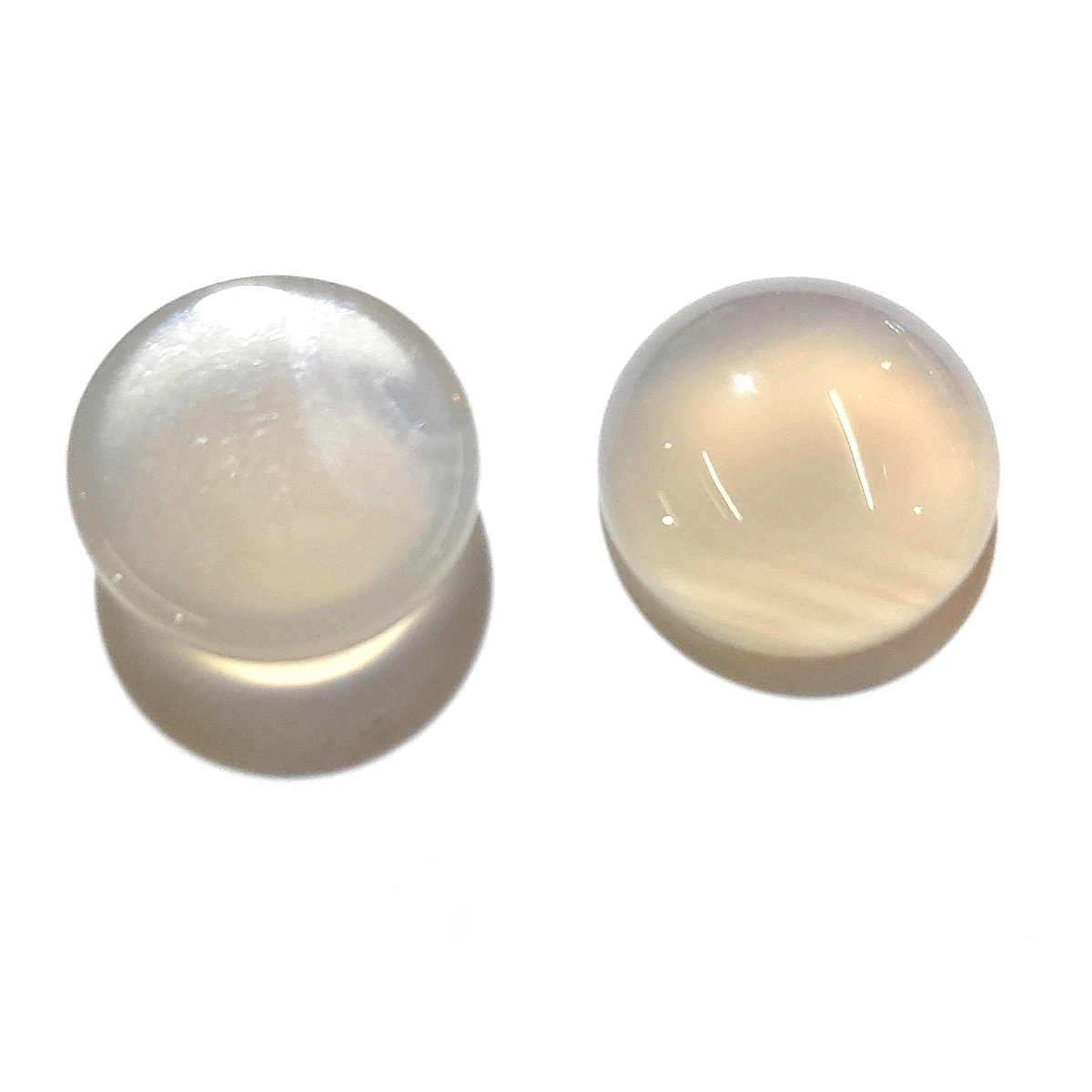

Wholesale Fashion 20Pcs Natural White Agate Stones Beads Cabochon No Hole Loose Beads for DIY Jewelry Making Ring Accessories