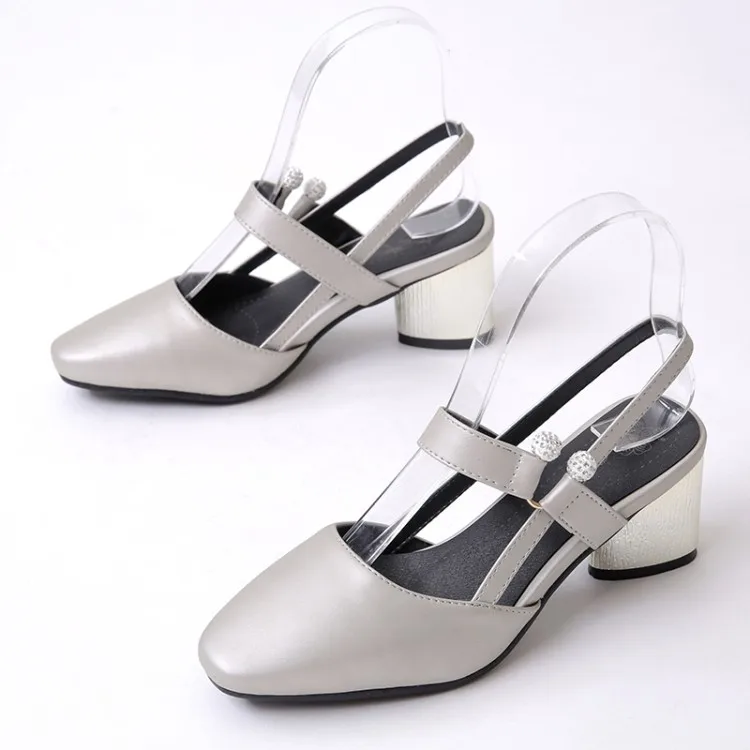 

Women's Shoes