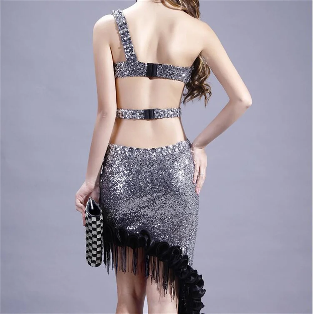 

Open Back Oblique Shoulder Sequins Beaded Latin Dance Dresses Women Sexy Fringe Crystal Outfit DJ Nightclub Pole Dance Costume