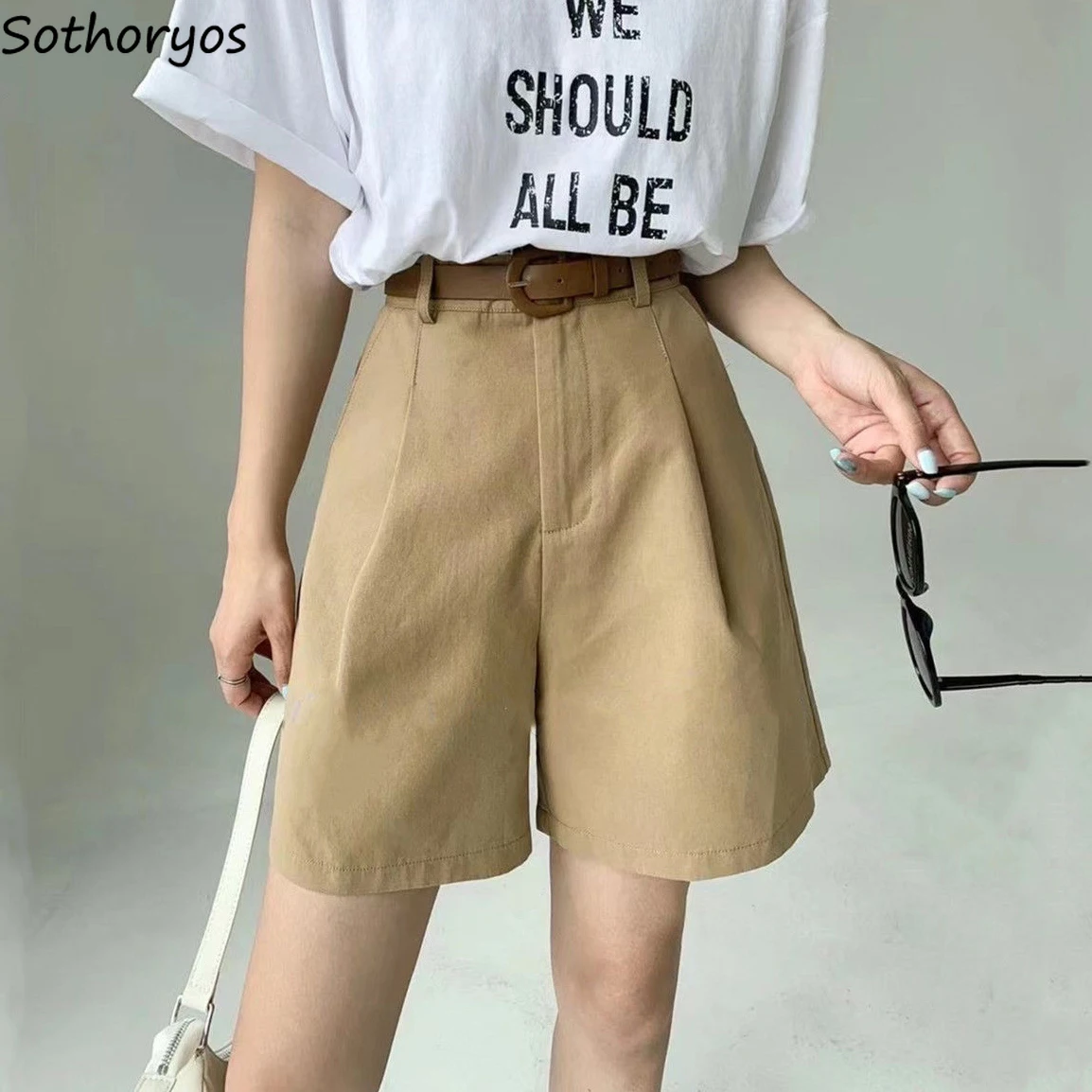 Шорты-карго женские однотонные трапециевидные до колена с высокой талией