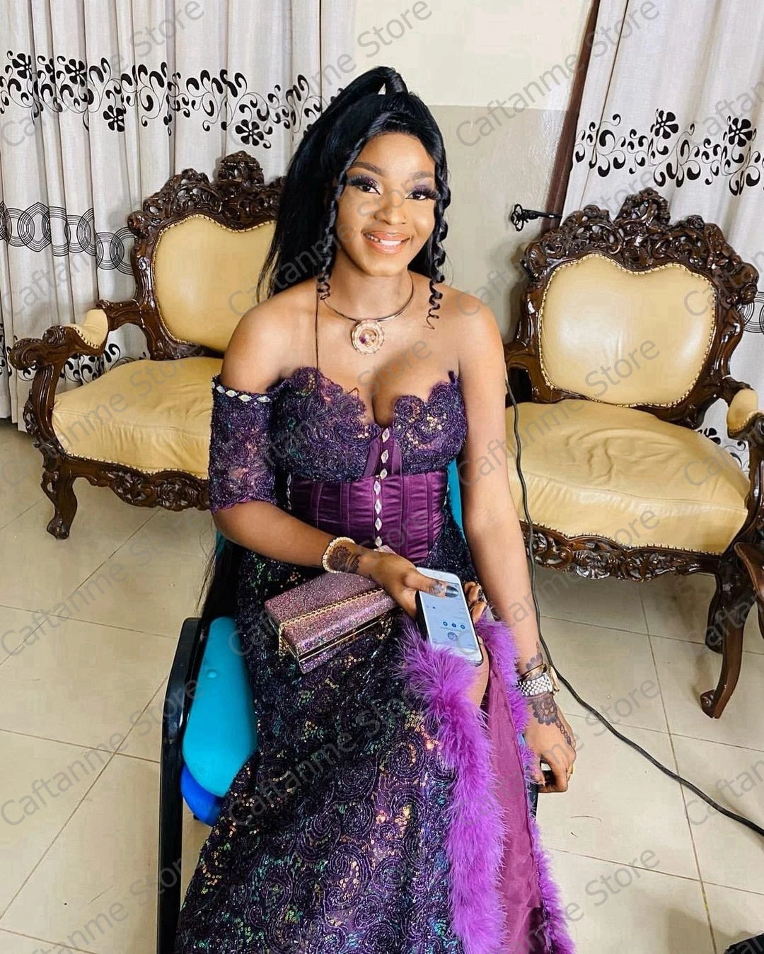 Charming Purple One Sleeve Strapless Long Prom Gowns Women Luxury Lace Appliques Side High Slipt With Feathers Party Dresses