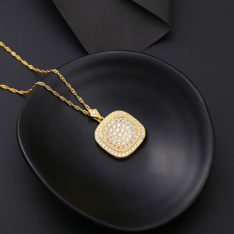 Модное роскошное ожерелье с квадратными подвесками для женщин золотым