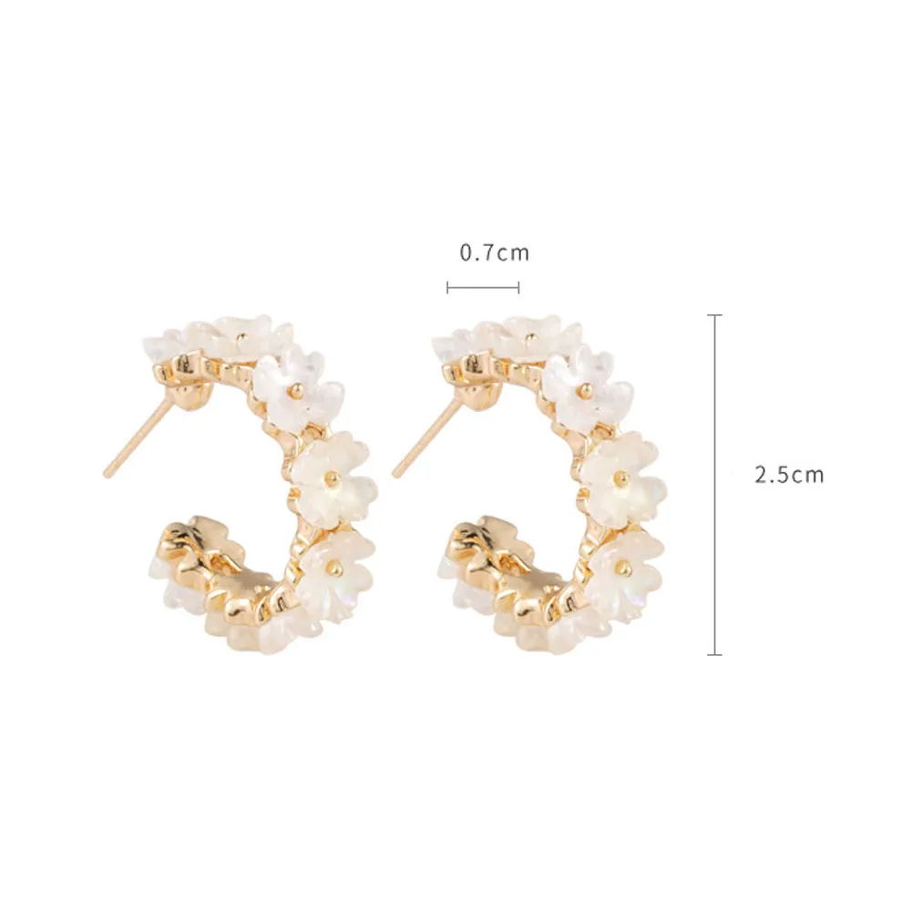 

Fashion Korean Earrings for Women Exquisite Shiny Circle Shell Flower Stud Hoop Earrings Accessories Jewelry 2021 Trend