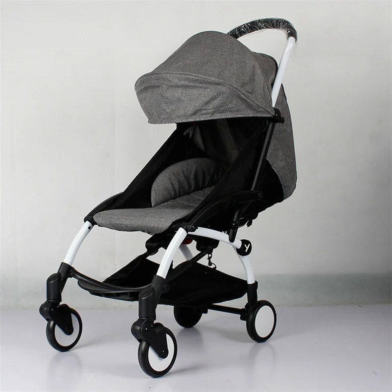 

The baby carriage is light in weight, foldable and portable, suitable for baby carriages up to 0 36 36 months