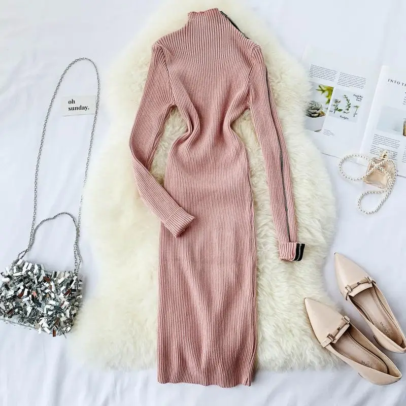 Женское трикотажное платье Young Gee Осеннее однотонное облегающее в стиле ретро с