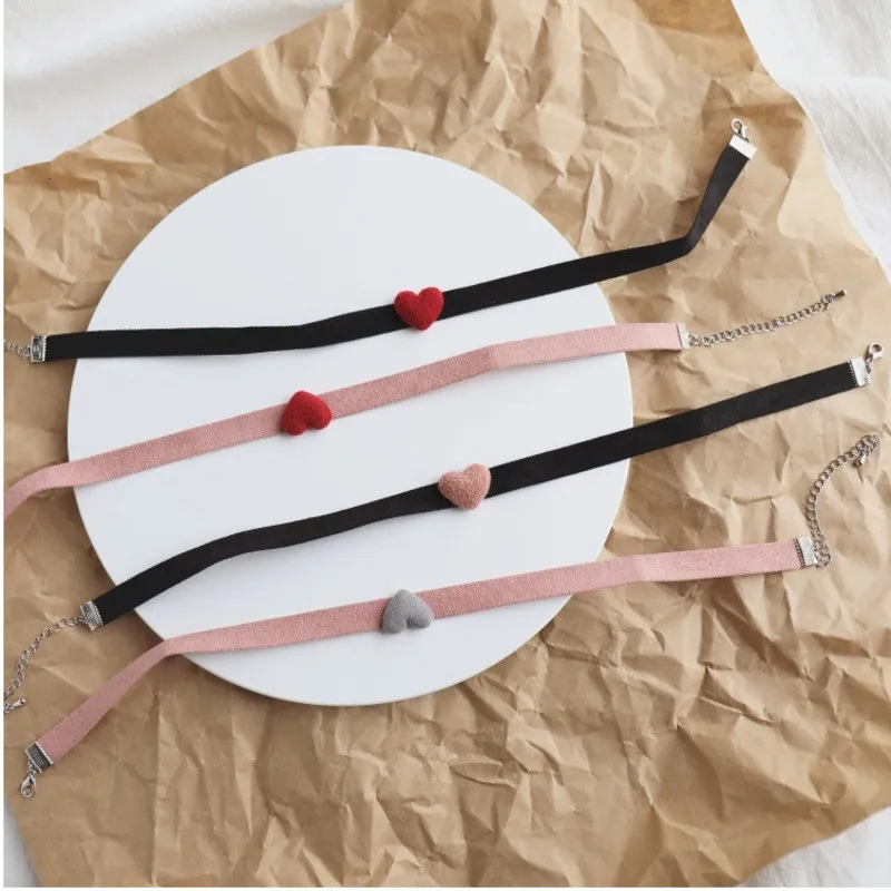 Простые винтажные корейские весенние новые розовые черные сердца короткие