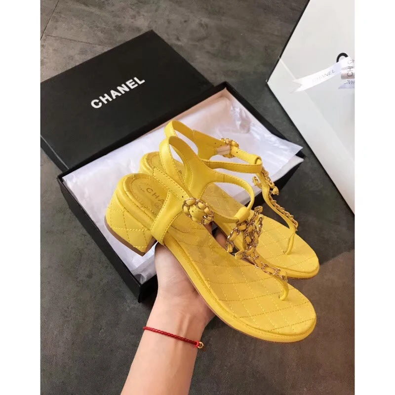 

2021 new spring high quality luxury CC35 designer fashion ladies slippers high heel sandals ladies casual shoes