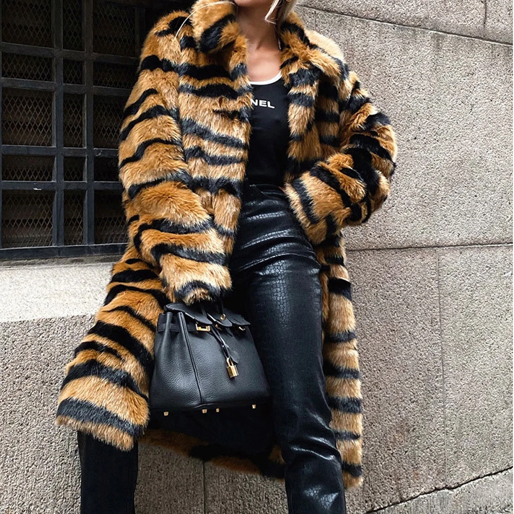 Winter New Womens High Quality Faux Fur Coat Luxury Long Fur Coat Loose Fahion Lapel OverCoat Thick Warm Tiger Print Plush Coats