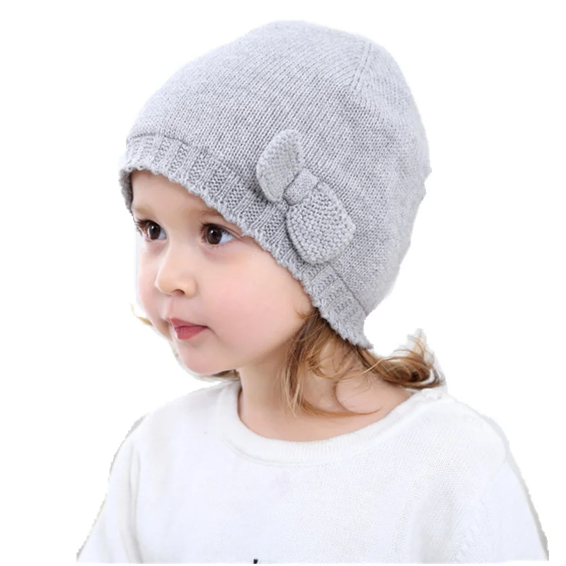 Шапка для девочек хлопковая трикотажная трех цветов с бантом зимняя реквизит