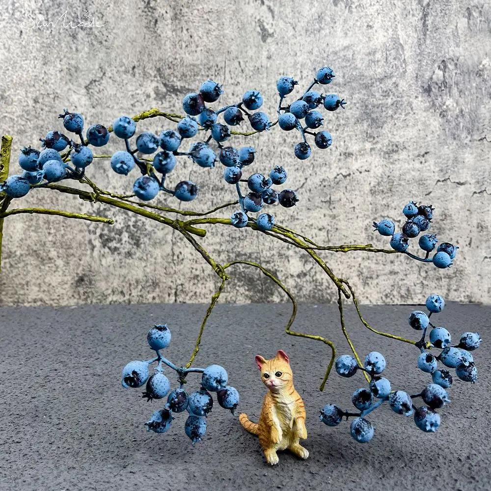 

SunMade искусственная клюквенная ветка