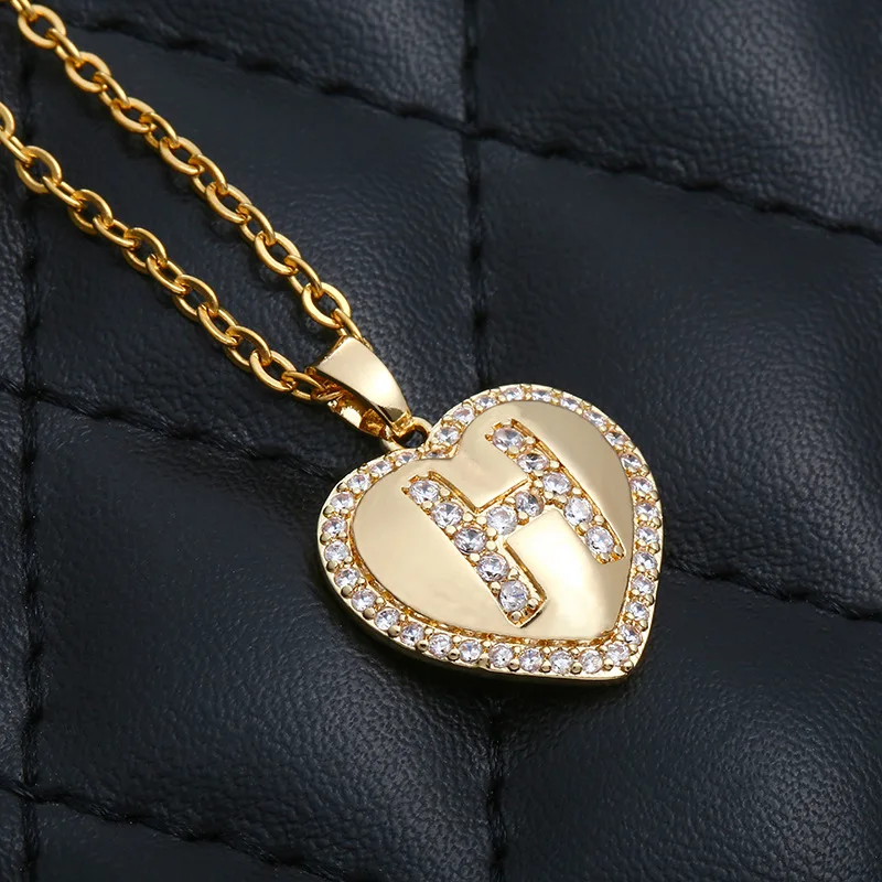 

Korean Simple 26 Letter Heart Pendant Necklace Luxury Zircon Gold Women Elegant Temperament Clavicle Chain Fine Gift Jewelry