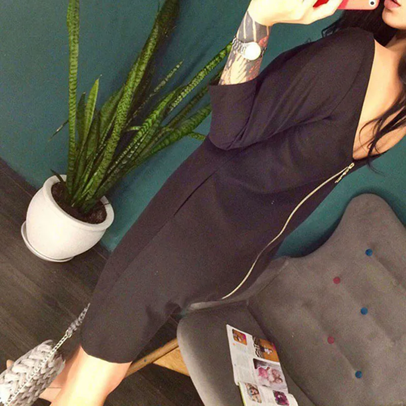 Женское вечернее платье на молнии сзади элегантное черное с круглым вырезом и V