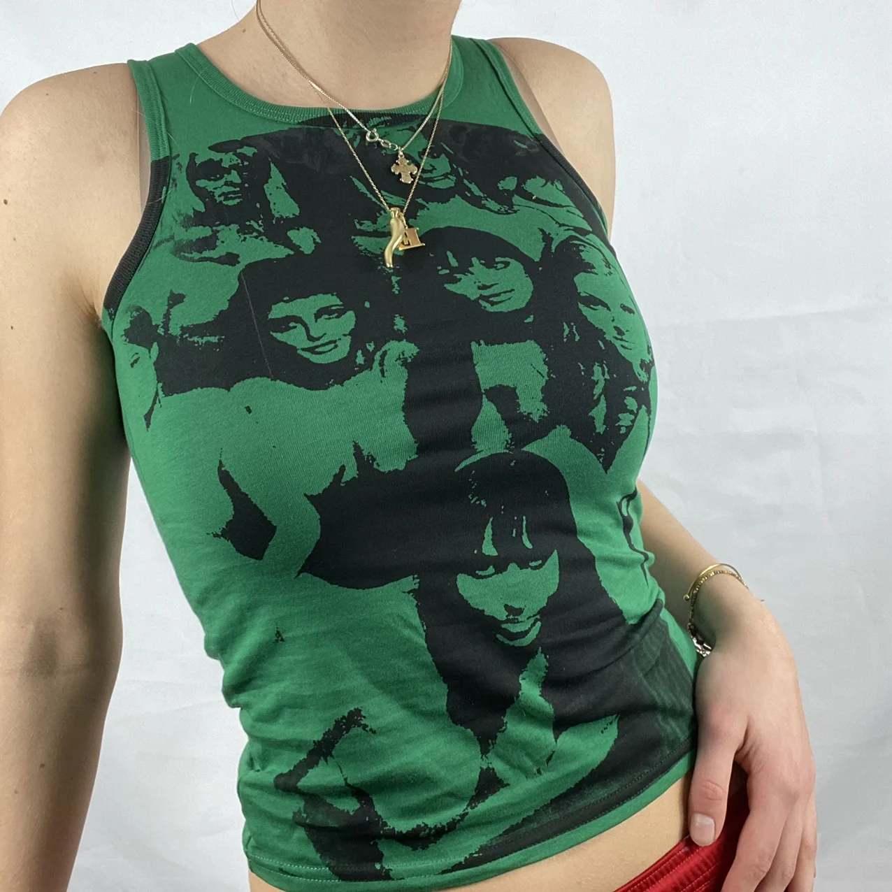 

90s в винтажном стиле Harajuku укороченный топ портрет футболка с графическим принтом Y2K без рукавов эстетическое летние Slim Fit футболки Топы 2021