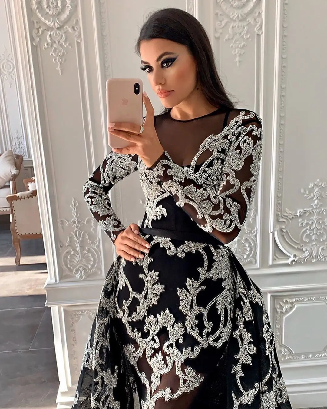 

2020 new fashion elegant high street style long dresses long sleeve round neck lace sleeve sequins decoration long dresses