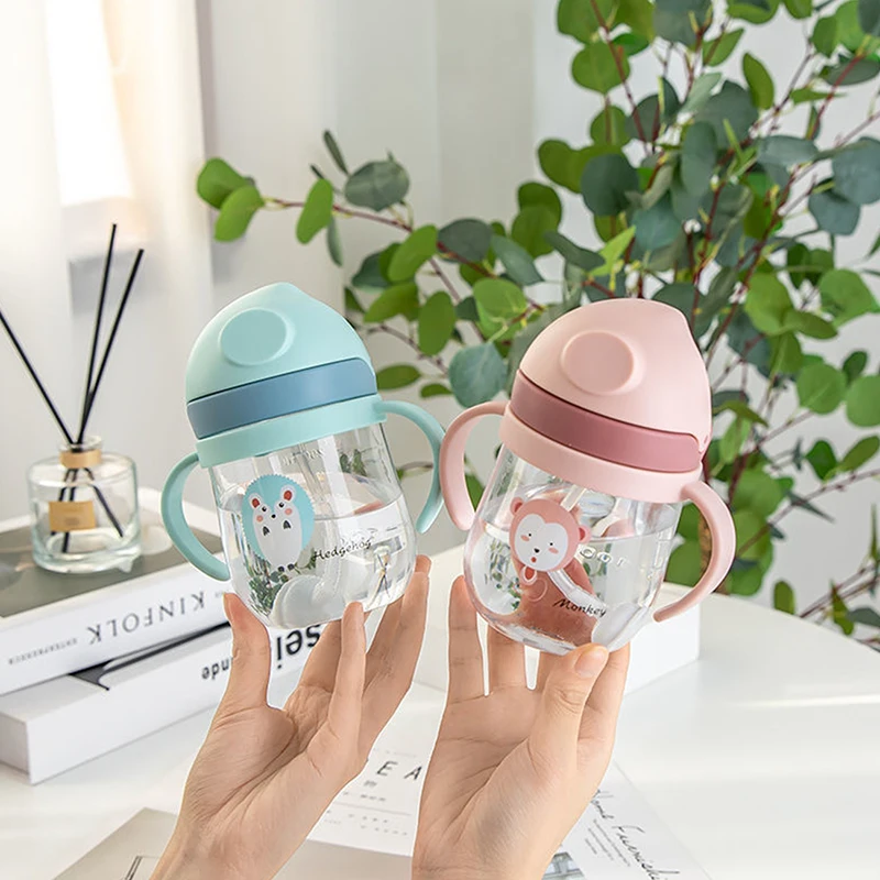 

Baby Sippy Cups with Straw Bottle Drinking Water Kids Sippy Cup Anti-choked Handle Toddler Feeding Learning Water Bottle 1 Pc