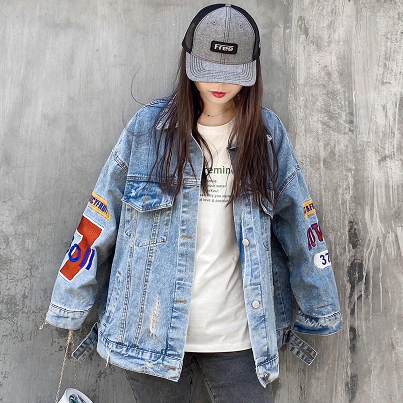 Джинсовые куртки с вышивкой свободная Лоскутная джинсовая куртка в стиле