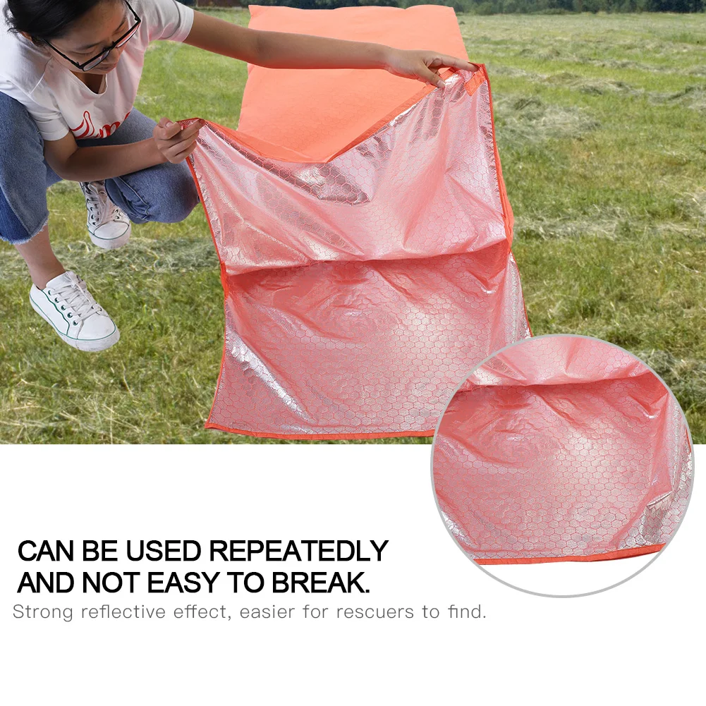 

Outdoor Mountain Camping Heat Reflective Envelope Type Single Sleeping Bag
