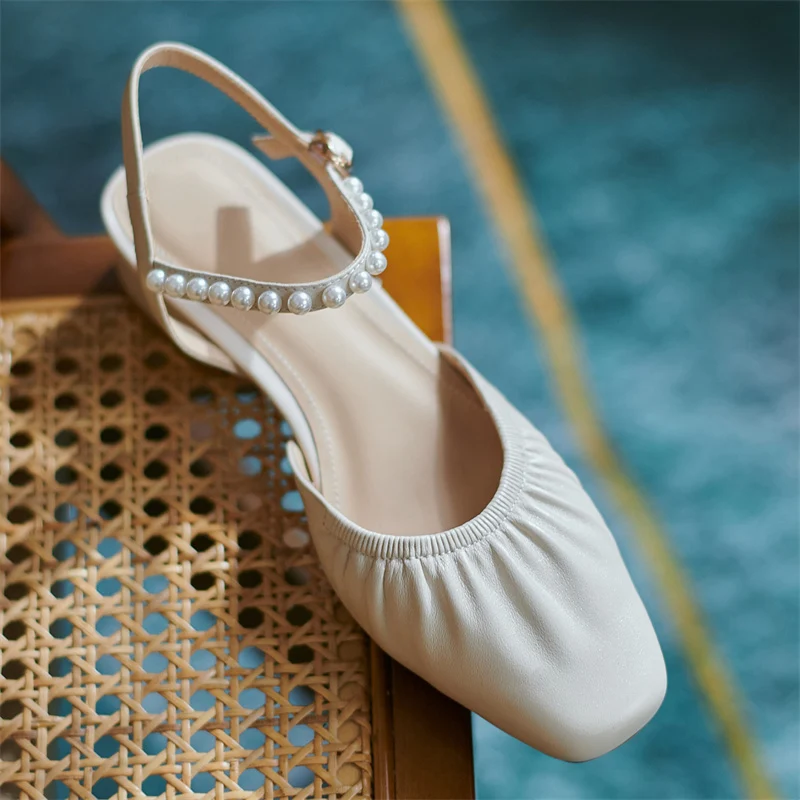 

2021 Princess Shoes Woman Genuine Leather Low Heel Soft Sandals Pearl High Quality Square Toe Ankle Strap Party Heels New P64S
