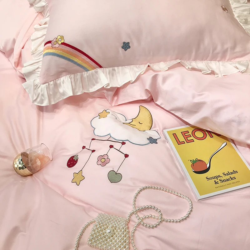 Роскошные комплекты постельного белья с вышивкой Комплект из египетского хлопка