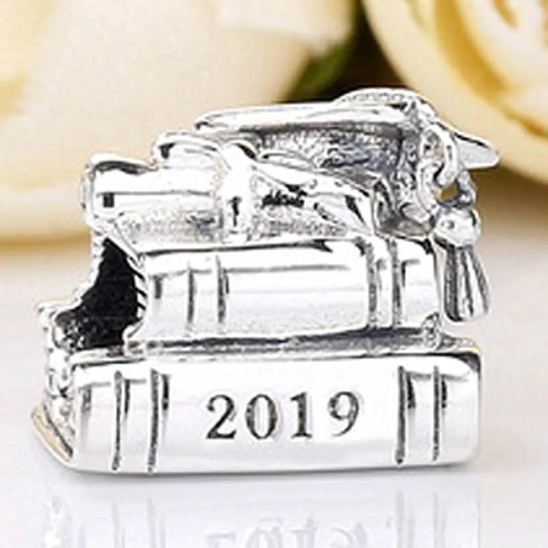 

Оригинальная книга с крышкой на выпускной и свиток со словами, 2019 бусин, подходит для женского серебряного шарма, браслета, ювелирных издели...