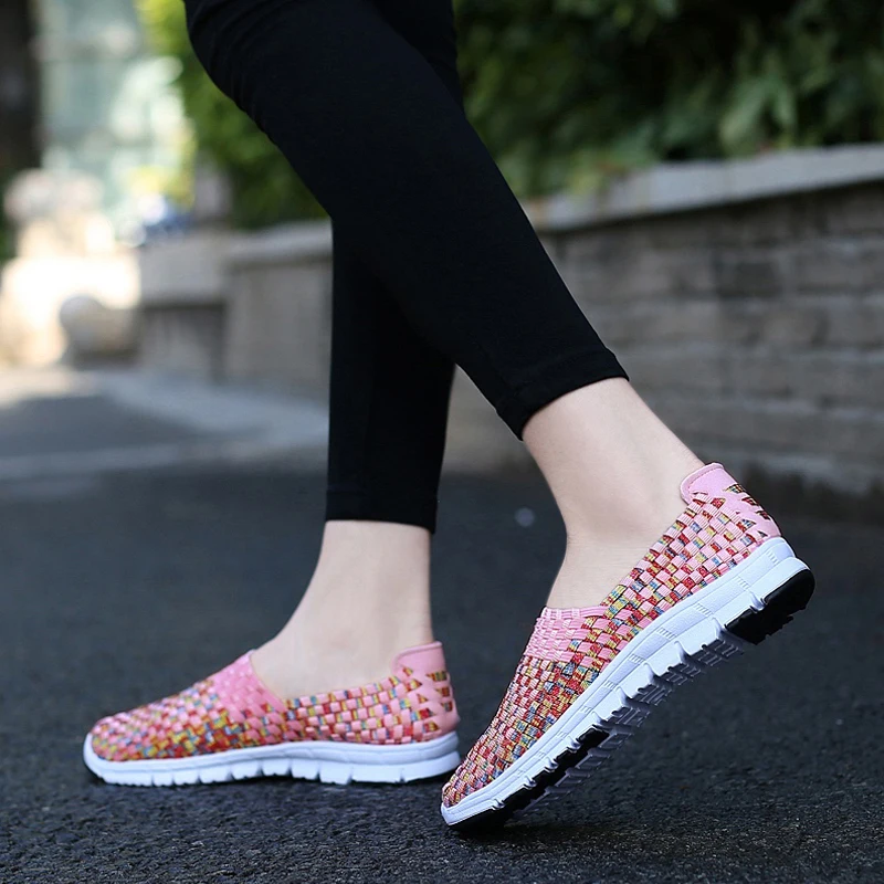 Женские плетеные туфли бренд FEVRAL весенние дышащие Лоферы ручной работы на