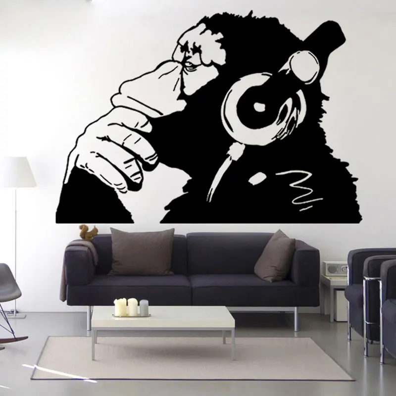 Виниловая наклейка на стену Banksy обезьяна с наушниками/один цвет шимпа прослушивание музыки в наушниках/уличная наклейка в стиле граффити WL149