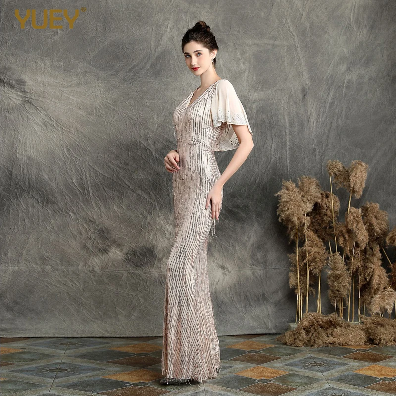 Женское платье с бахромой и бусинами элегантное привлекательное праздничное