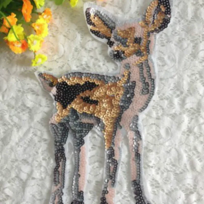 

25pcs/Lot Embroidery Patches Letters Clothing Decoration Accessories Animal Deer Sequins Diy Iron Heat Transfer Applique
