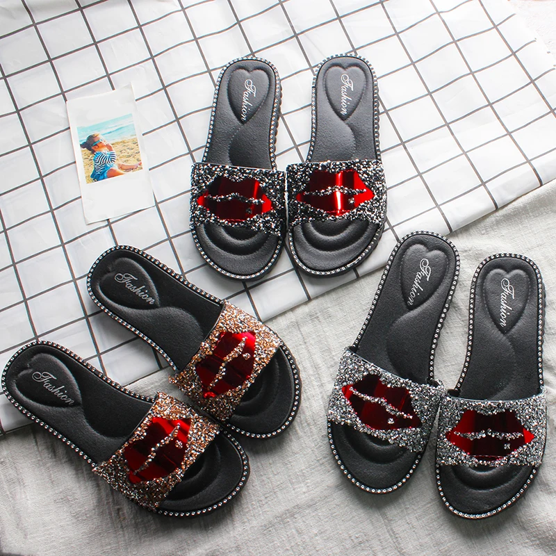 

2020 New Women Slippers Summer Red Lips Rhinestone Fashion Female Shoes Wear Non-slip Casual Trend Ladies Sandals Outdoor Home