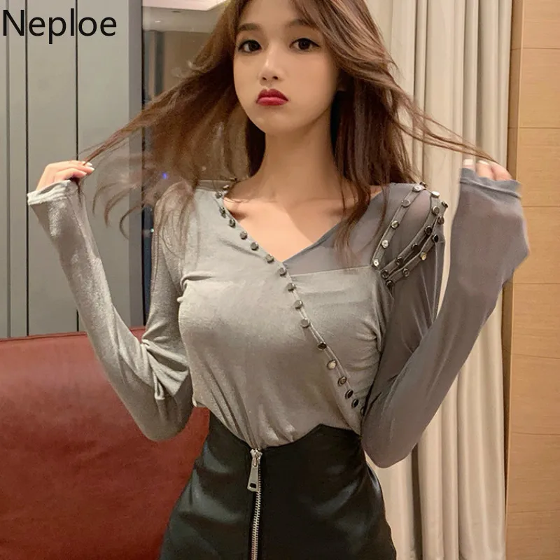 Женская футболка с v образным вырезом и заклепками Neploe осенне Весенняя