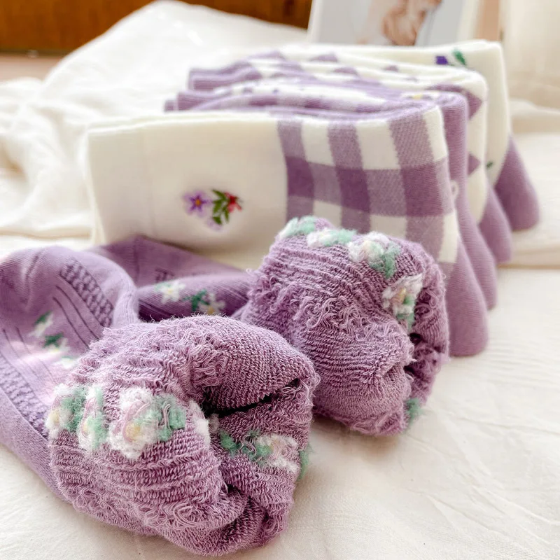 

Korean Style Women Socks Flowers Printed Purple Fashion Thick Terry Socks Winter Warm Middle Tube Calsetines Gift 5 Pair Pack