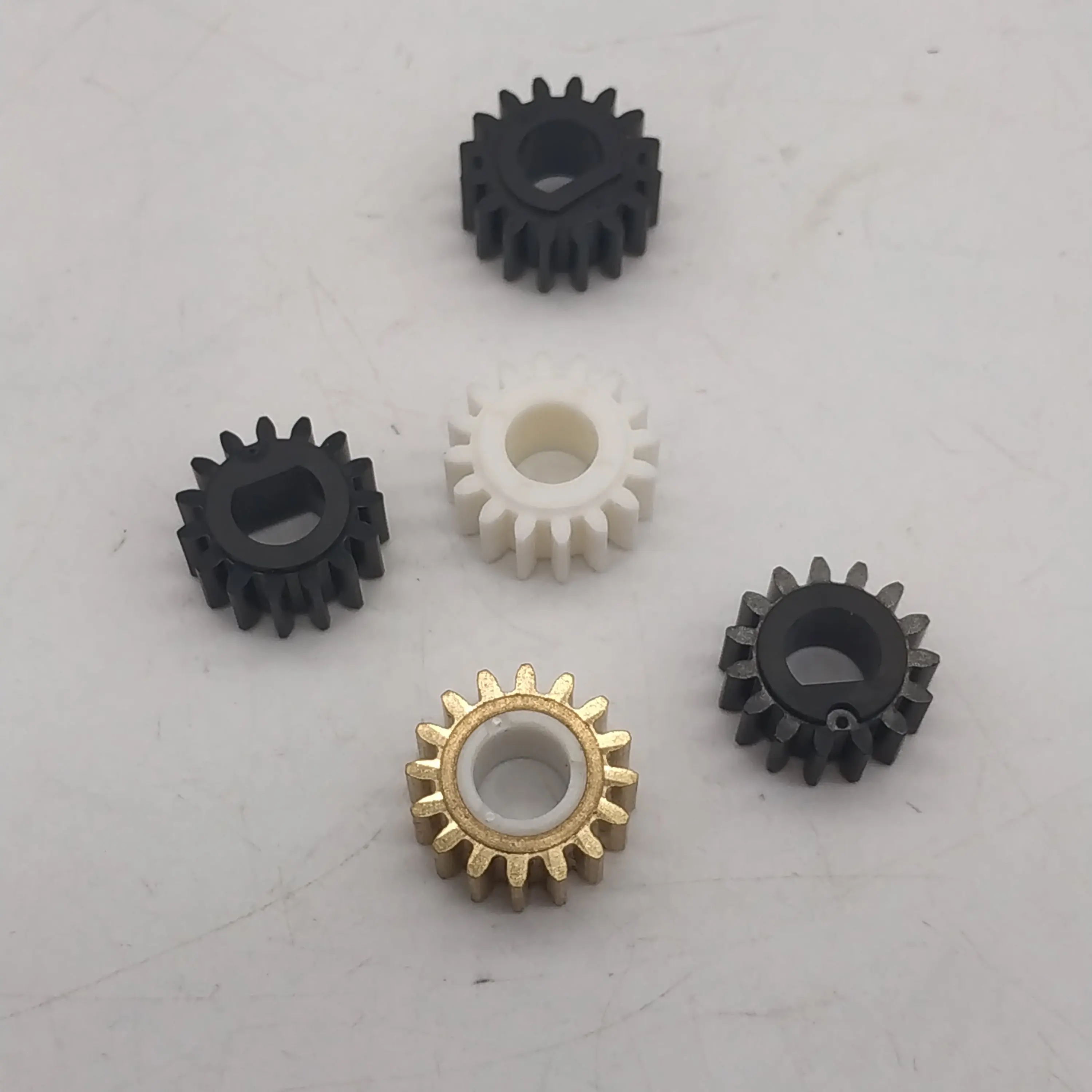 

Оригинальные детали для RICOH 3025 3350 3351 3030 2501 2000 2012 FUSER GEAR