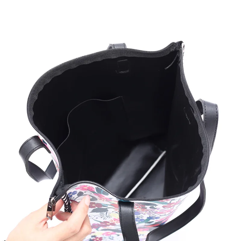 

2020 luxury handbags Women designer Classical Style Tote Bags For Lady Retro Shopping Carrier Ethnic Shoulder Bags