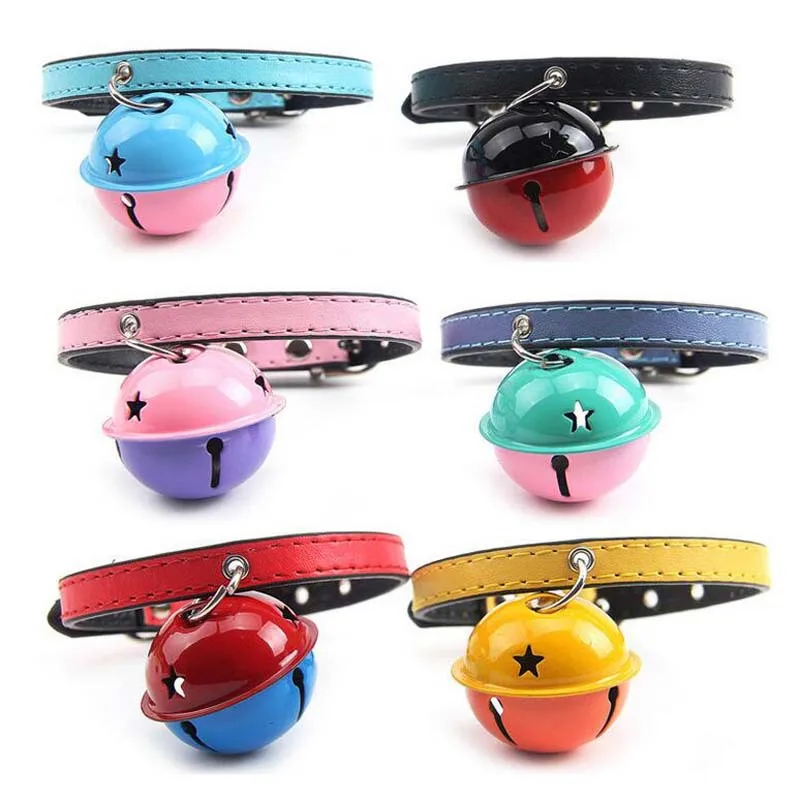 Симпатичные кошки и собаки ошейники с колокольчиком карамельного цвета легко