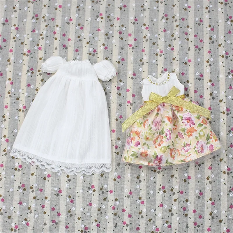 Наряды для куклы ICY DBS Blyth белое платье с открытыми плечами и цветочный костюм 1/6 BJD
