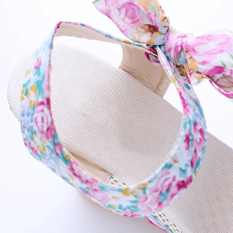

2020 Woman Sandals Summer Platform Woman Shoes Flower Platform Wedges Sandals Lady Flower Ribbon Summer High Heel Footwear