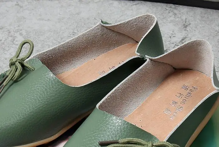 Женские мокасины из натуральной кожи на плоской подошве с бантиком-бабочкой |