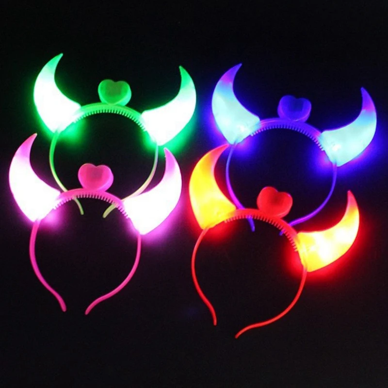 5 Pieces Of Luminous Stereo Devil'S Horns Ear Clips Women'S Headband Lights Halloween Party Hair Band |
